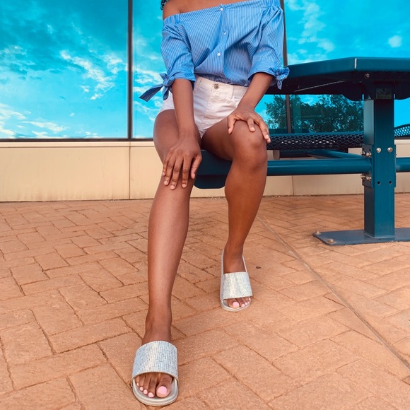 Rhinestone SILVER Diamond Sandals - Picture 4 of 5